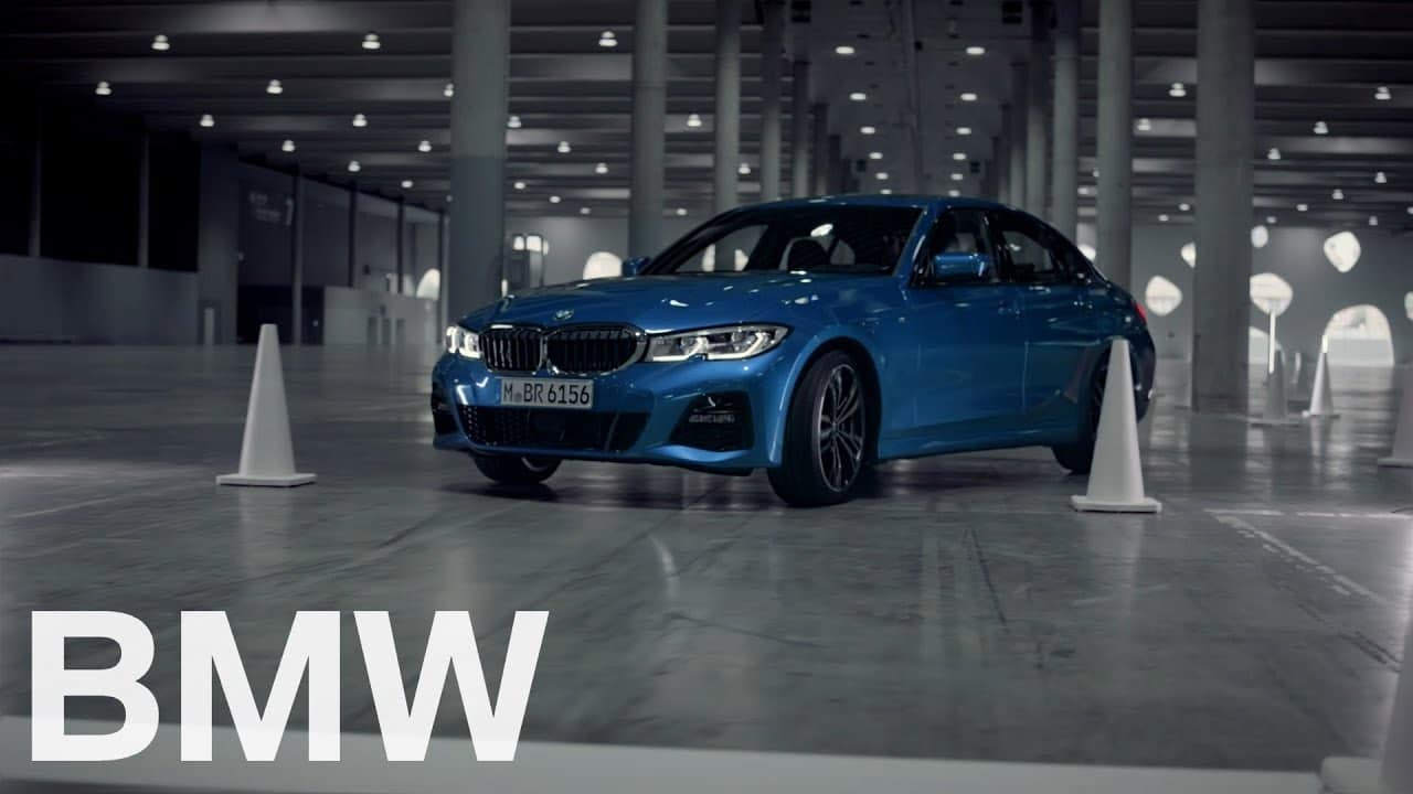 The all-new BMW 3 Series. ConnectedDrive and Driving Assistant. (G20, 2018)