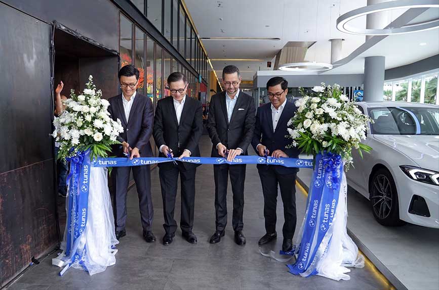 BMW Studio Social Market