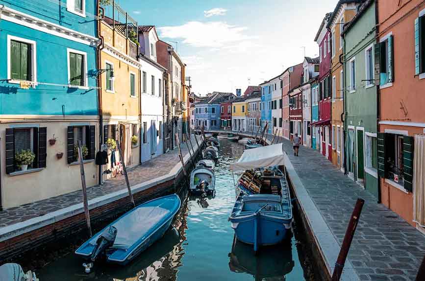 Venesia