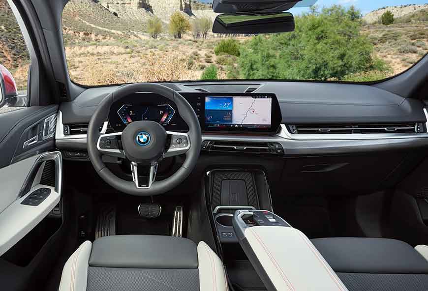Dashboard BMW iX2 xDrive30