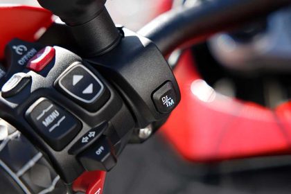 BMW Motorrad Automated Shift Assistant