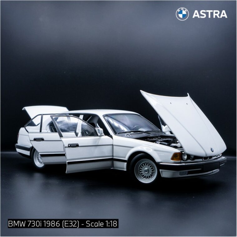 BMW 730i 1986 (E32) - Scale 1:18 - Image 5