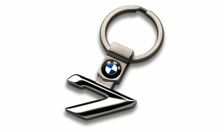 BMW Original Key Ring Seri 7 - Image 2