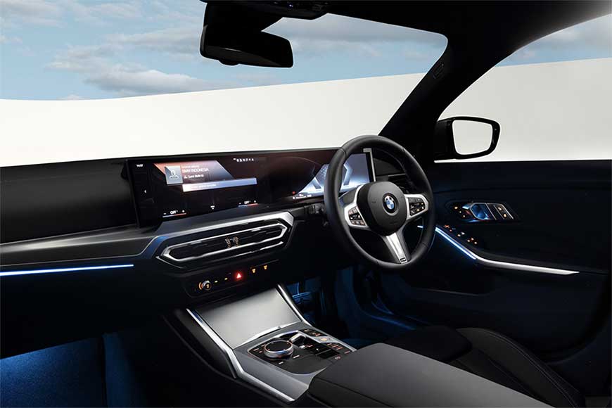 BMW 330i Touring M Sport Interior