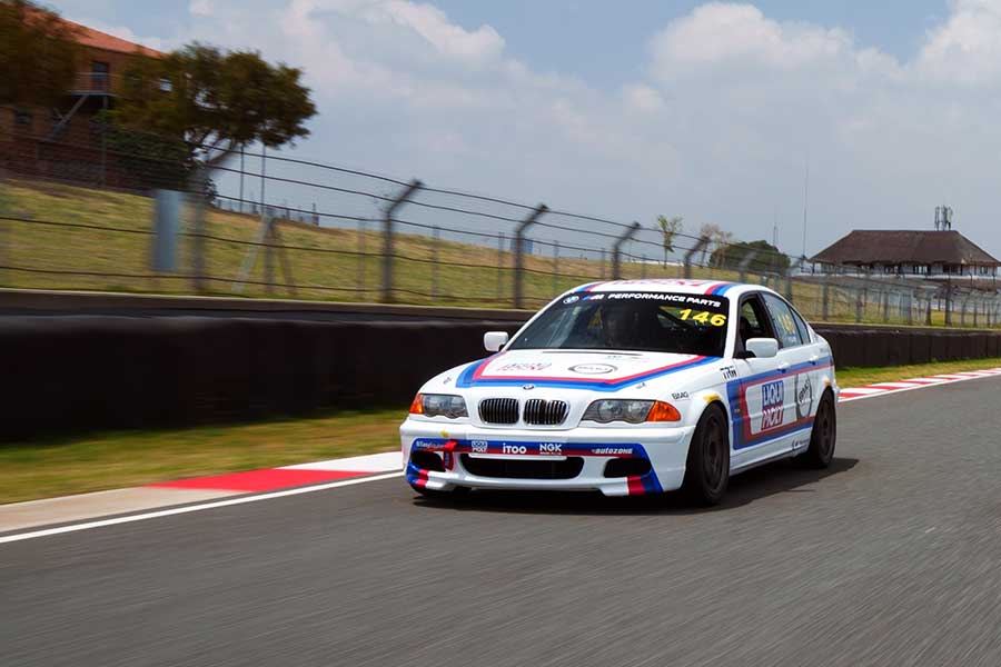 BMW Racing Academy