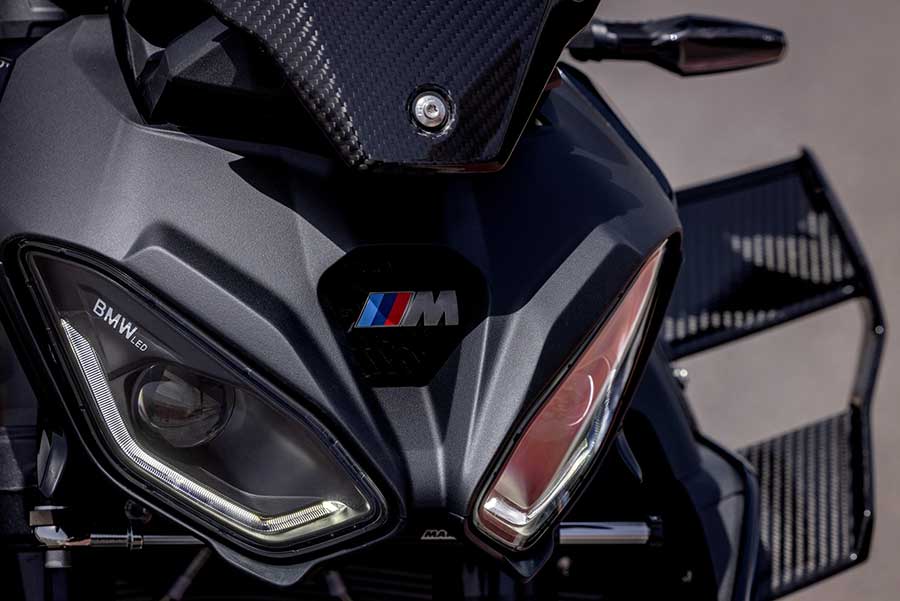 The new BMW M 1000 R