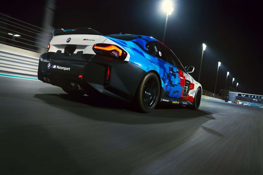 BMW M Motorsport Resmi Luncurkan BMW M2 Racing untuk Musim 2026 3 BMW M2 Racing 2026