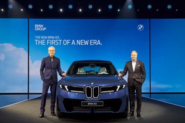 BMW iX3