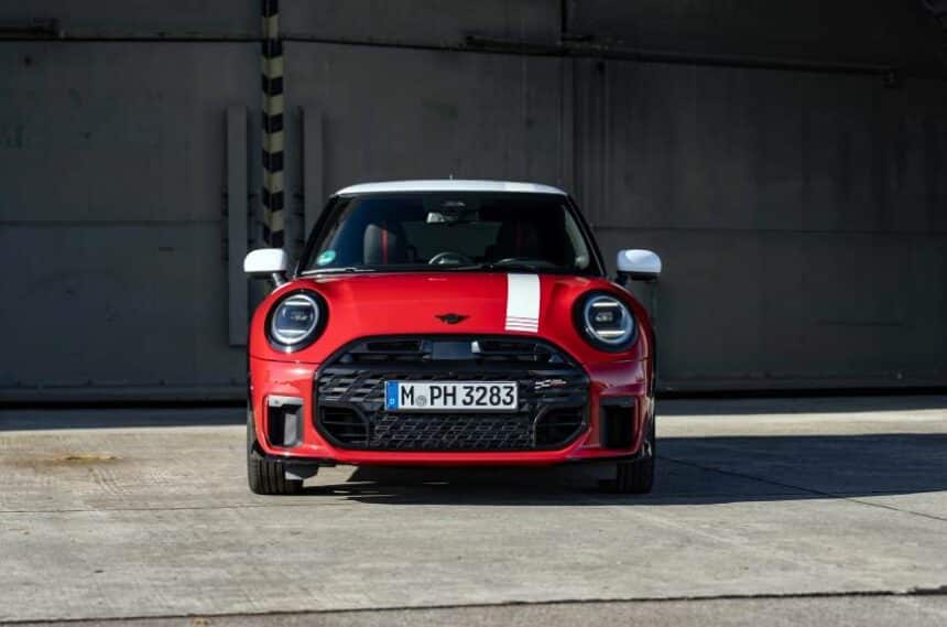 MINI 1965 Victory Edition: Legenda Monte Carlo dalam Sentuhan Modern 1 MINI 1965 Victory Edition