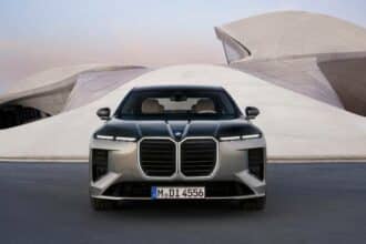 Generasi Terbaru BMW 7 Series