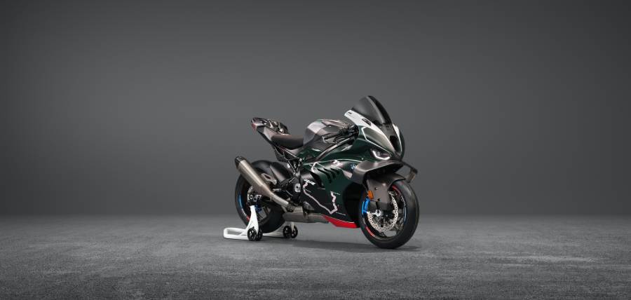 5 Fakta Menarik dari BMW M 1000 RR Limited Edition Isle of Man TT 2 M 1000 RR Limited Edition Isle of Man TT