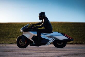 BMW Motorrad Vision K18